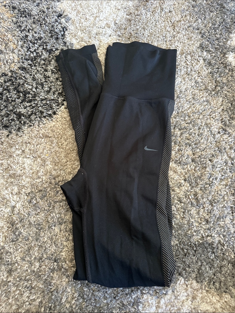 Nike Black Leggings with Subtle Gray Side Stripe
